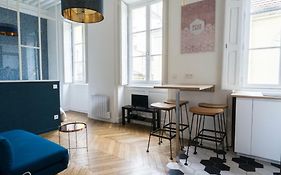 Doyenné Vieux Lyon
